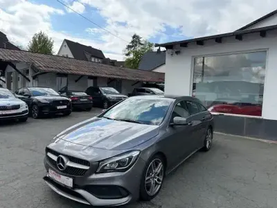 Gebraucht Mercedes CLA200 163 PS (119 kW) 2018 Grau Coupé