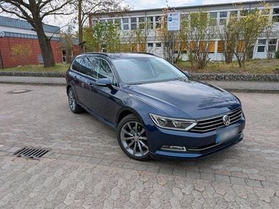 Second-hand VW Passat 150 CP (110 kW) 2018 Albastru Break