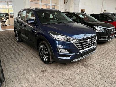 Gebraucht Hyundai Tucson Advantage 136 PS (100 kW) 2020 Stellar blue / met SUV