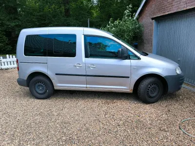 Gebraucht VW Caddy 105 PS (77 kW) 2005 Silber Van / Kleinbus