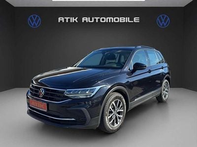 Second-hand VW Tiguan R 150 CP (110 kW) 2023 Negru SUV