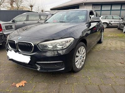 Schwarz Gebraucht 2015 BMW 116 Sport Line Kleinwagen | 5.750 € (Guter Preis)