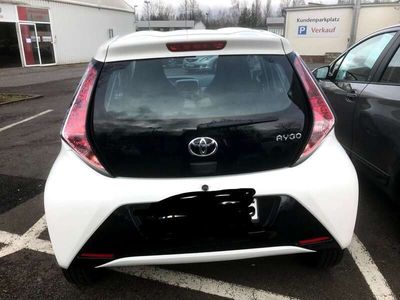 gebraucht Toyota Aygo x-play touch