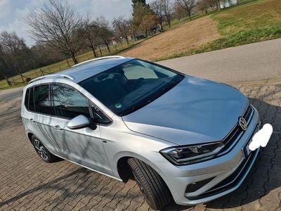 Gebraucht VW Golf Sportsvan Join 110 PS (80 kW) 2018 Grau Van / Kleinbus