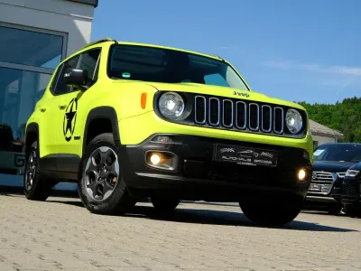 Używany Jeep Renegade Limited 170 KM (125 kW) 2017 Zielony SUV