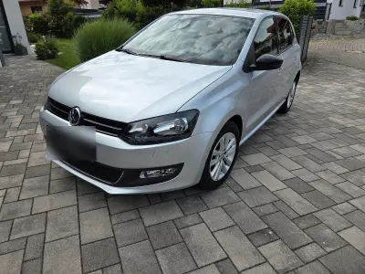 Gebraucht VW Polo Comfortline 69 PS (50 kW) 2011 Silber Kleinwagen