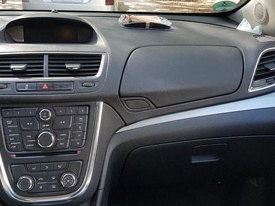 Weiß Gebraucht 2015 Opel Mokka Edition SUV | 10.500 € (Fairer Preis)