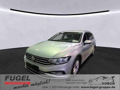 Silber Gebraucht 2023 VW Passat Business Kombi | 23.499 € (Guter Preis)