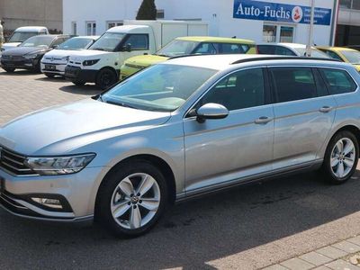 gebraucht VW Passat Passat Variant2.0 TDI DSG Variant Business 200PS AHK