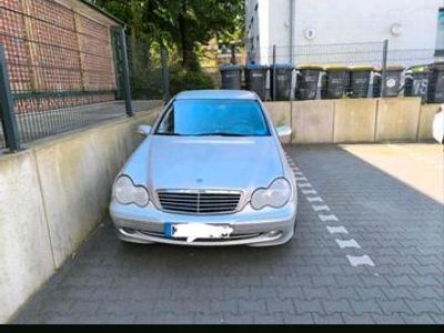 Mercedes C320