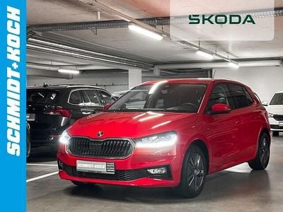 Velvetrot premium metallic Gebraucht 2024 Skoda Fabia Drive Kleinwagen | 22.970 € (Fairer Preis)