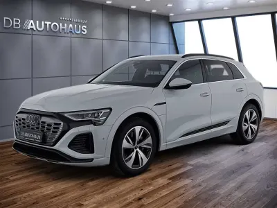 Gebraucht Audi Q8 e-tron S-Line 300 kW (408 PS) 2023 Weiß SUV