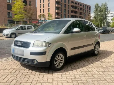 Gebraucht Audi A2 75 PS (55 kW) 2002 Silber Kleinwagen