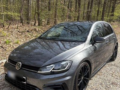 Gebraucht VW Golf VII R 300 PS (220 kW) 2020 Grau Limousine