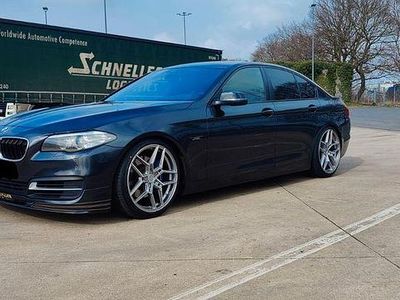Gebraucht BMW 530 Sport Line 258 PS (189 kW) 2013 Blau Limousine