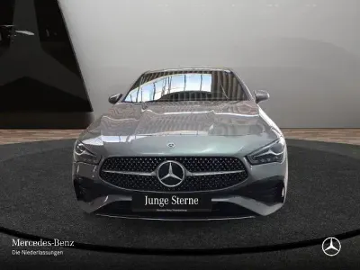 Gebraucht Mercedes CLA220 Advanced Plus 190 PS (139 kW) 2025 Grau Limousine
