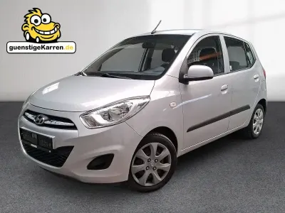 Gebraucht Hyundai i10 Edition 69 PS (50 kW) 2013 Silber Kleinwagen