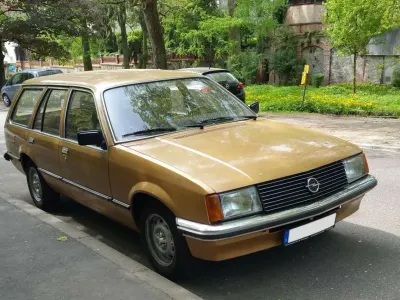Gebraucht Opel Rekord 60 PS (44 kW) 1978 Bronze Kombi