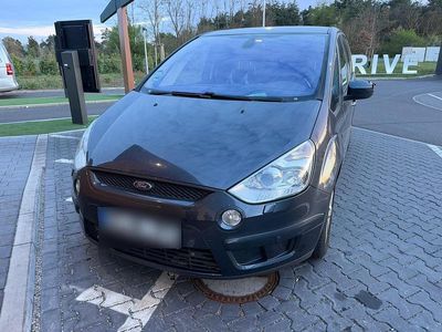 Używany Ford S-MAX S 2009 Szary Minivan