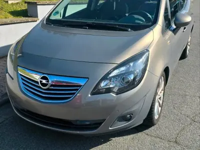 Brugt Opel Meriva 101 HK (74 kW) 2010 Grå MPV