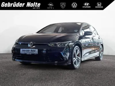 Usata VW Golf VIII R-line 150 CV (110 kW) 2024 Grigio Berlina
