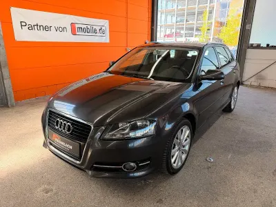 Gebraucht Audi A3 Attraction 140 PS (102 kW) 2011 Grau Kleinwagen