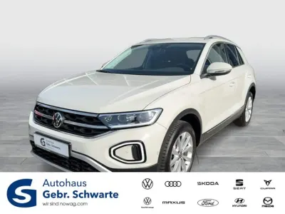 Gebraucht VW T-Roc Style 150 PS (110 kW) 2025 Ascotgrau SUV