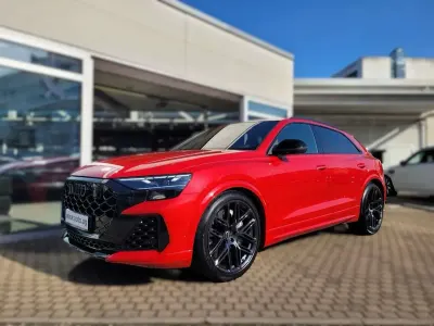 Gebraucht Audi Q8 Performance 640 PS (470 kW) 2024 Chilirotmetallic SUV