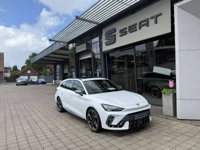 Neu Cupra Leon VZ2 333 PS (244 kW) 2025 Nevada weiss Kombi