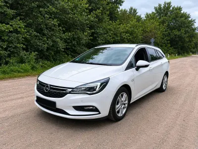 Usata Opel Astra Business 136 CV (100 kW) 2017 Bianco Station wagon