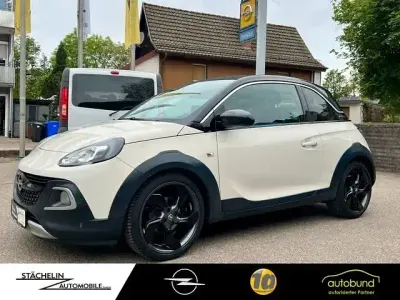 Occasion Opel Adam Rocks 101 ch (74 kW) 2015 Blanc Citadine