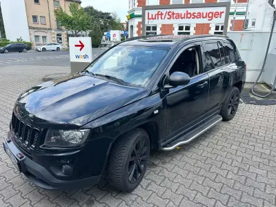 Käytetty Jeep Compass Limited 156 HP (114 kW) 2017 Musta Katumaasturi