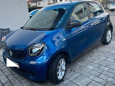 Gebraucht Smart ForFour Electric Drive Passion 60 kW (82 PS) 2018 Blau Kleinwagen