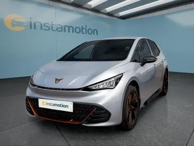 Neu Cupra Born 169 kW (231 PS) 2026 Silber Kleinwagen