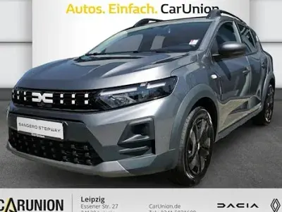 Neu Dacia Sandero Essentiel 110 PS (80 kW) 2026 Grau Limousine