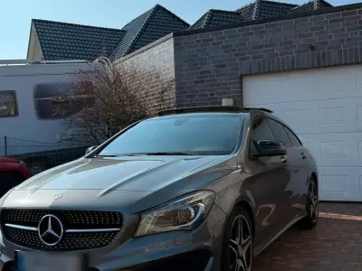 Gebraucht Mercedes CLA220 177 PS (130 kW) 2016 Grau Limousine