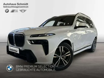 Gebraucht BMW X7 Efficient Dynamics 340 PS (250 kW) 2025 Mineralweiß SUV