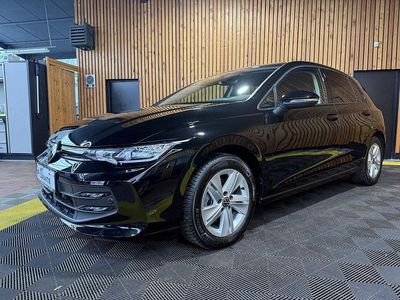 Gebraucht VW Golf VIII 150 PS (110 kW) 2024 Schwarz Limousine