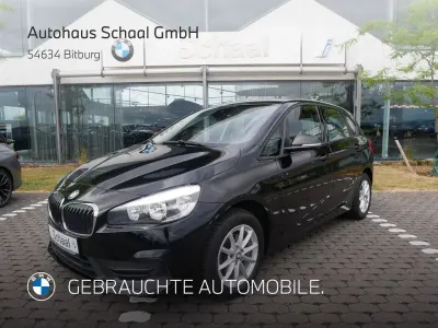 Gebraucht BMW 216 Active Tourer Advantage 116 PS (85 kW) 2018 Schwarz Van / Kleinbus