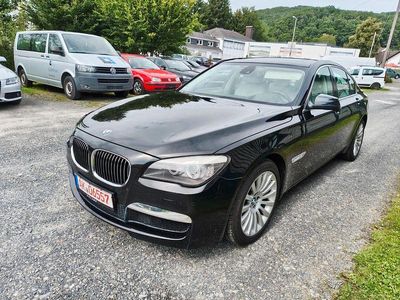 BMW 740