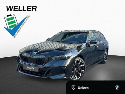 Neu BMW 550e M Sport 313 PS (230 kW) 2026 Schwarz Kombi
