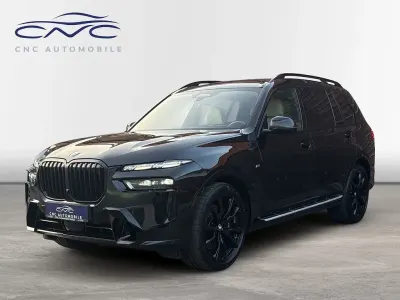 Gebraucht BMW X7 M Sport 352 PS (258 kW) 2024 Schwarz SUV