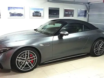Używany Mercedes SL55 AMG AMG 476 KM (350 kW) 2024 Szary Kabriolet