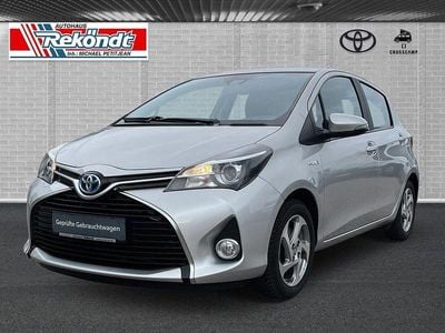 Gebraucht Toyota Yaris Hybrid Edition-S 101 PS (74 kW) 2016 Silber Limousine
