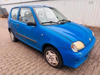 Blau Gebraucht 2005 Fiat Seicento Kleinwagen | 950 € (Fairer Preis)