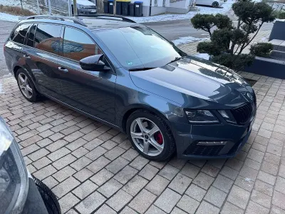 Gebraucht Skoda Octavia RS 184 PS (135 kW) 2019 Grau Kombi