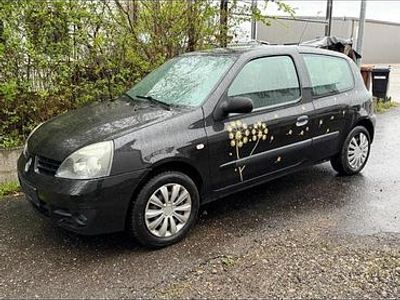 Second-hand Renault Clio II 2007 Negru Hatchback