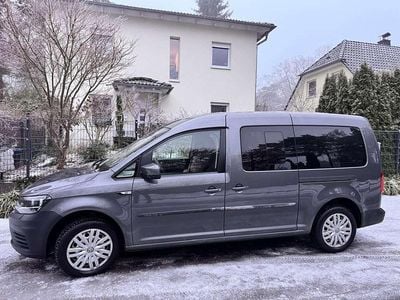 Gebraucht VW Caddy Maxi Trendline 102 PS (75 kW) 2019 Grau Van / Kleinbus