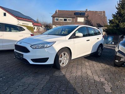 Gebraucht Ford Focus Titanium 140 PS (102 kW) 2014 Grau Kombi