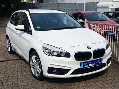 Gebraucht BMW 216 Active Tourer Advantage 116 PS (85 kW) 2017 Weiß Van / Kleinbus